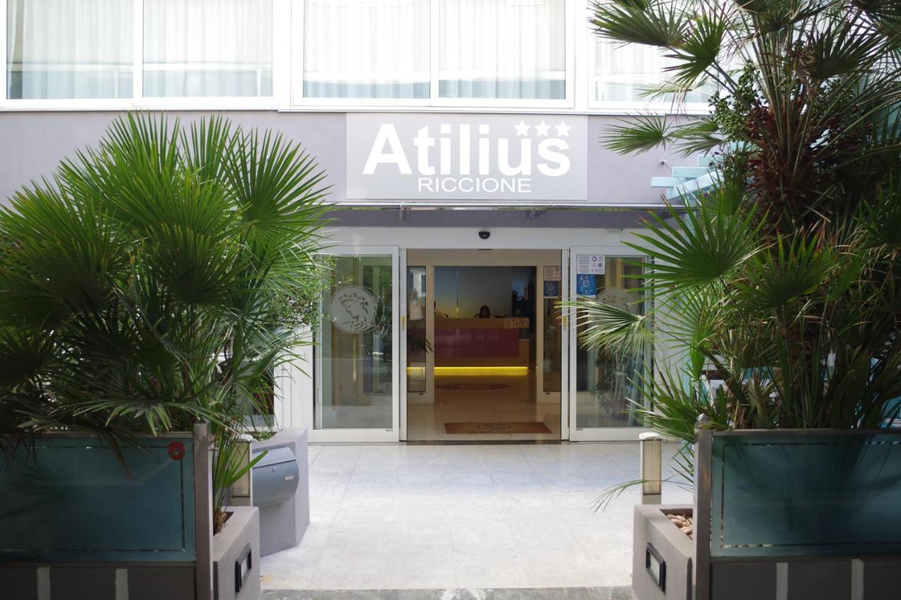 Atilius Hotel & Suites Riccione Exteriör bild